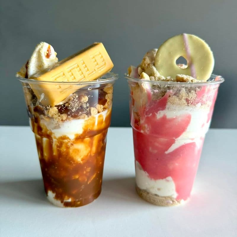 Gold bar toffee sauce and party ring sundaes